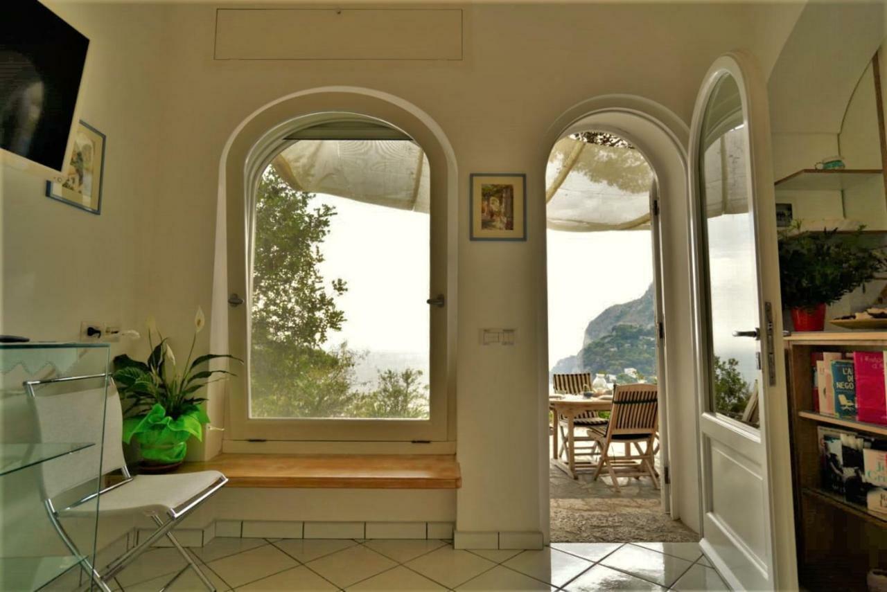 La Casetta Delle Api Capri Exterior foto