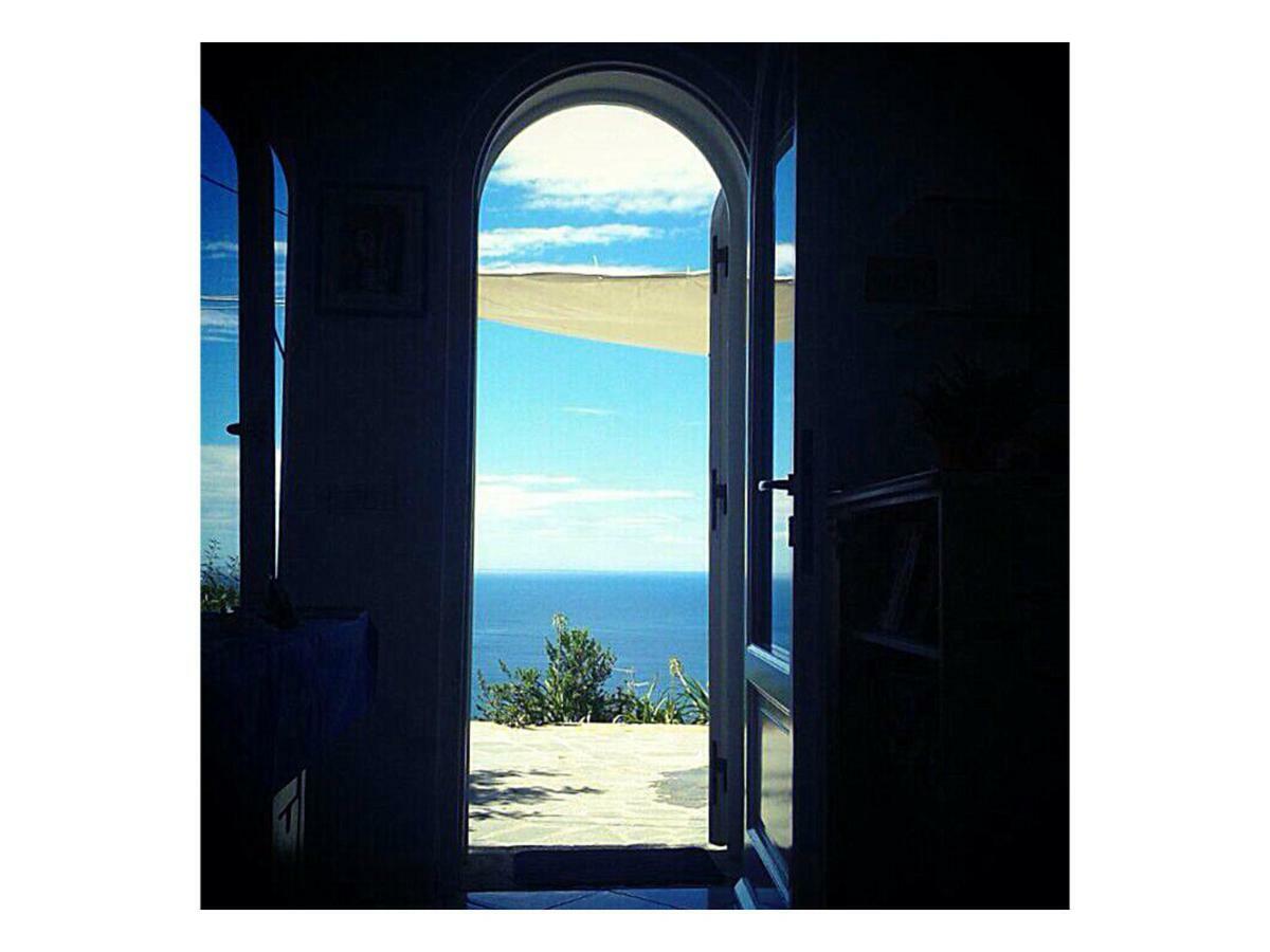 La Casetta Delle Api Capri Exterior foto