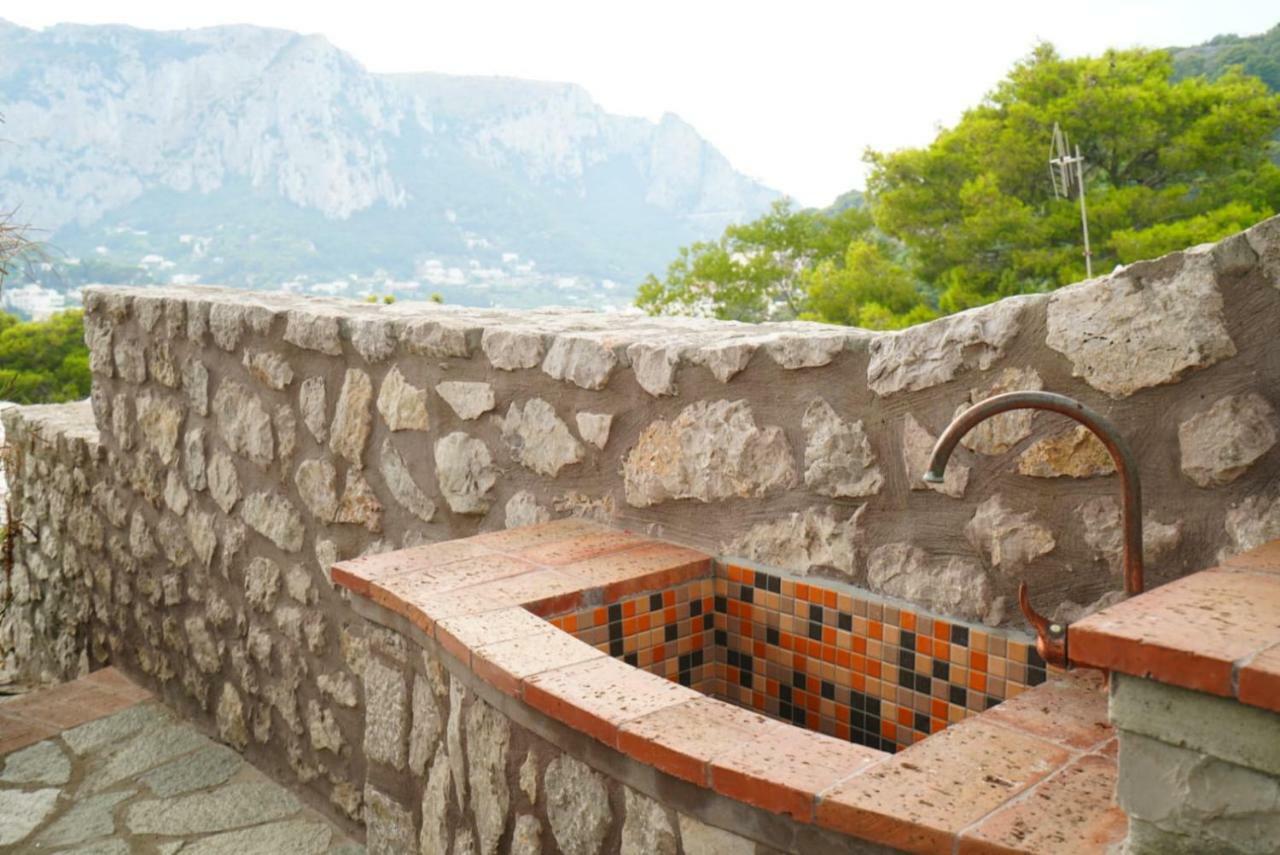 La Casetta Delle Api Capri Exterior foto